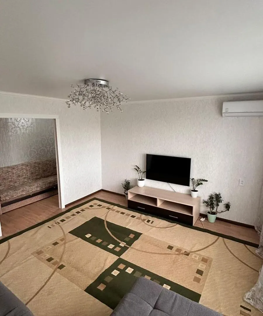 Apartment 4-Х Комнатная Квартира В Центра Города Астана